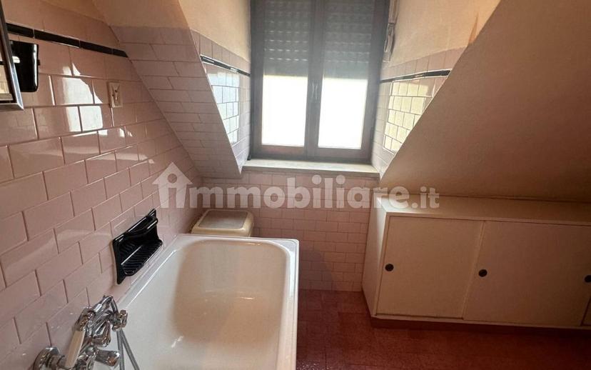 Mansarda via San Maurizio 6, Centro, Limone Piemonte — foto 15 di 33