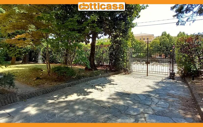 Quadrilocale viale Bortolomeo d'Alviano, Centro Storico, Vicenza — foto 25 di 25