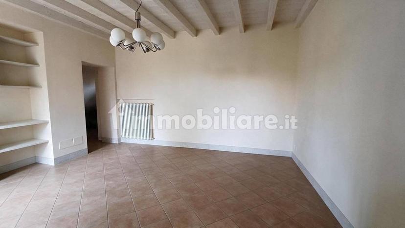 Trilocale viale Risorgimento, Centro, Cellatica — foto 3 di 14