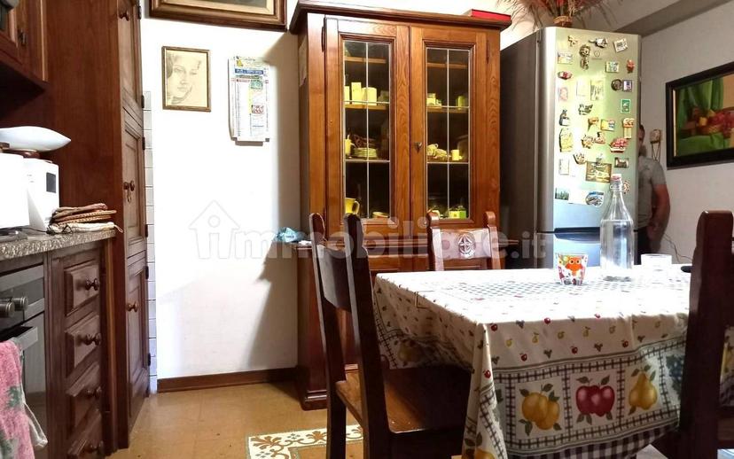 Villa unifamiliare, buono stato, 130 m², Colle di Compito - Castelvecchio, Capannori