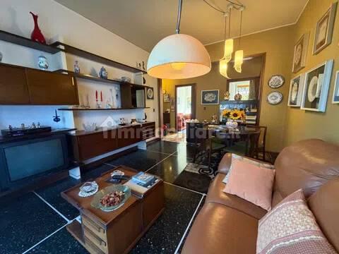 Quadrilocale via Giovanni Lanfranco, 39, Centro, Albisola Superiore — foto 42 di 43
