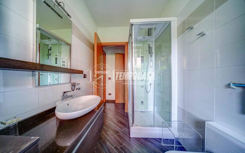 Bilocale via Cosio, Centro, Castelletto Sopra Ticino — foto 5 di 21