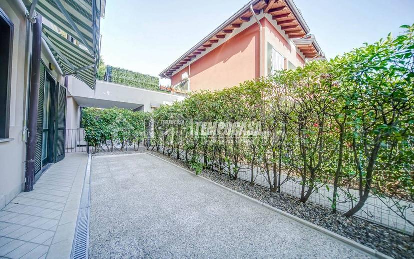 Bilocale via Cosio, Centro, Castelletto Sopra Ticino — foto 15 di 21