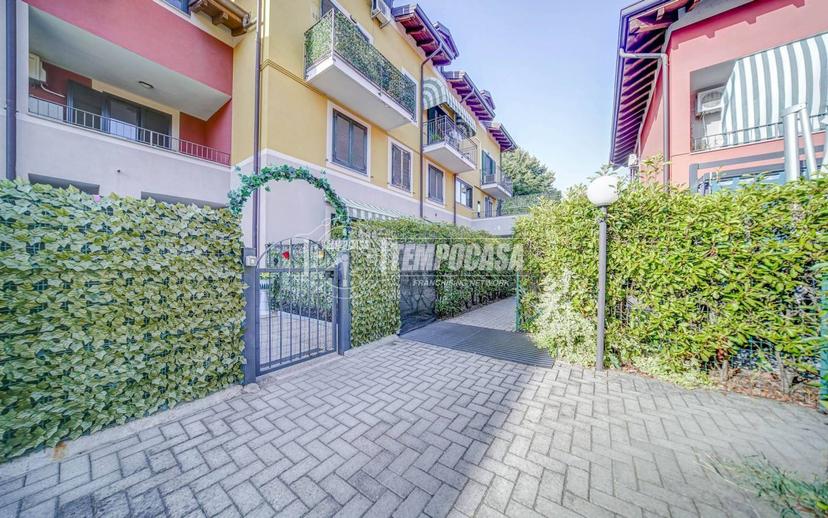 Bilocale via Cosio, Centro, Castelletto Sopra Ticino — foto 20 di 21