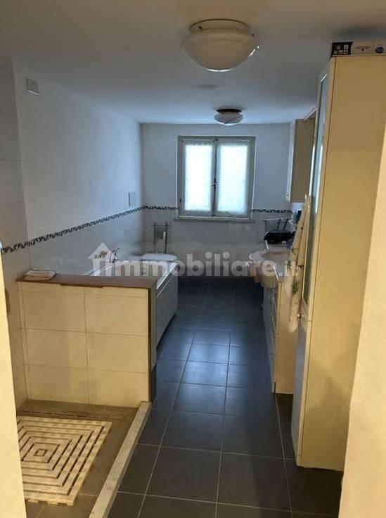 Villa unifamiliare via Giovanni Parini 9, Soave, Porto Mantovano — foto 3 di 21