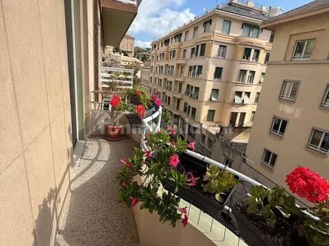 Appartamento piazza Guglielmo Marconi, 5, Centro Storico, Savona — foto 13 di 37