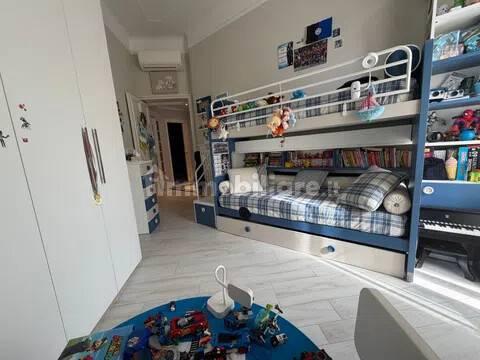 Appartamento piazza Guglielmo Marconi, 5, Centro Storico, Savona — foto 5 di 37