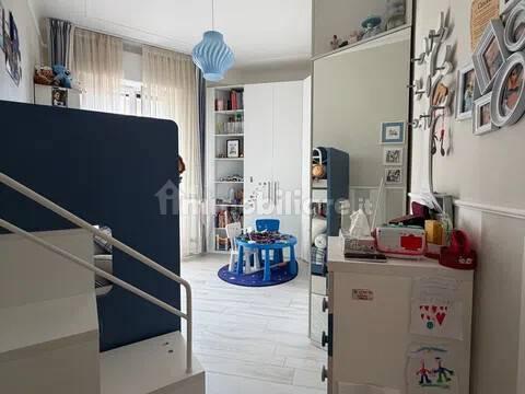 Appartamento piazza Guglielmo Marconi, 5, Centro Storico, Savona — foto 14 di 37