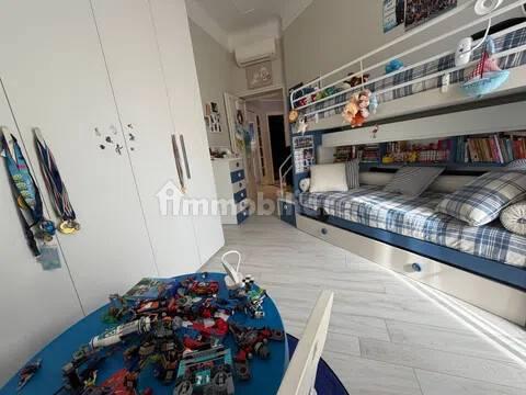 Appartamento piazza Guglielmo Marconi, 5, Centro Storico, Savona — foto 32 di 37