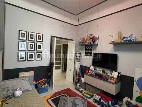 Appartamento piazza Guglielmo Marconi, 5, Centro Storico, Savona — foto 34 di 37
