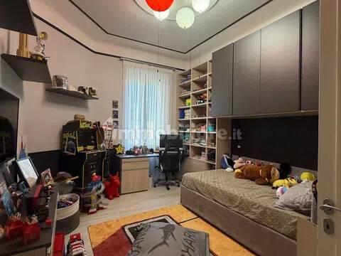 Appartamento piazza Guglielmo Marconi, 5, Centro Storico, Savona — foto 22 di 37