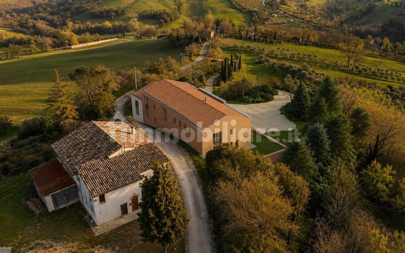 Casale Contrada Regnano 40, Tolentino — foto 14 di 20