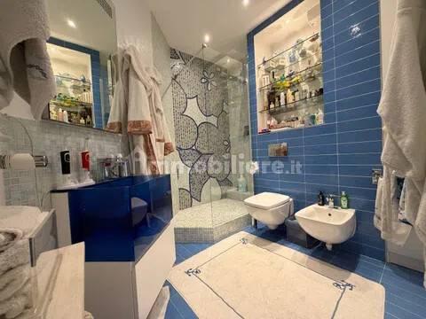Appartamento piazza Guglielmo Marconi, 5, Centro Storico, Savona — foto 8 di 37