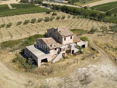 Cascina via Montesecco, Tabano - Montecappone, Jesi — foto 9 di 12