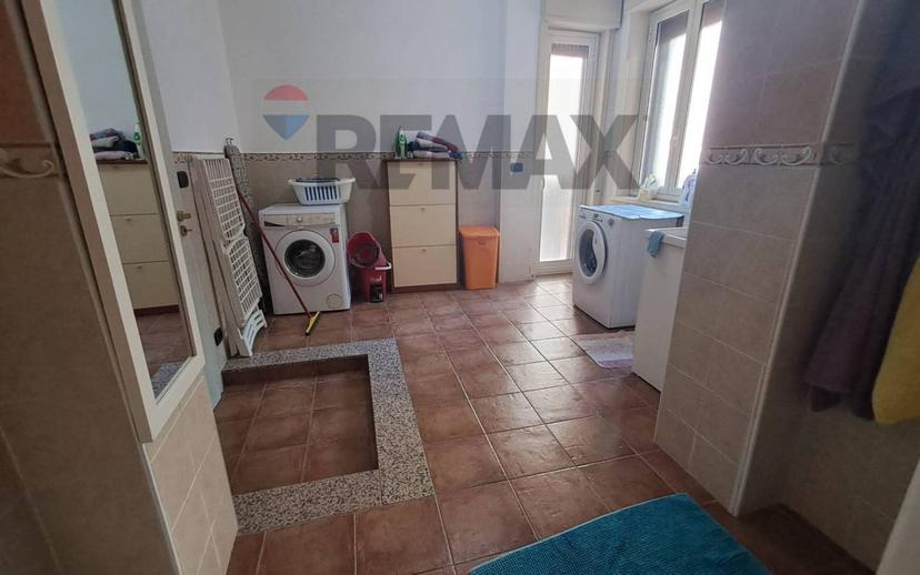 Quadrilocale via Oliveto 7, Centro, Giardini-Naxos — foto 33 di 35