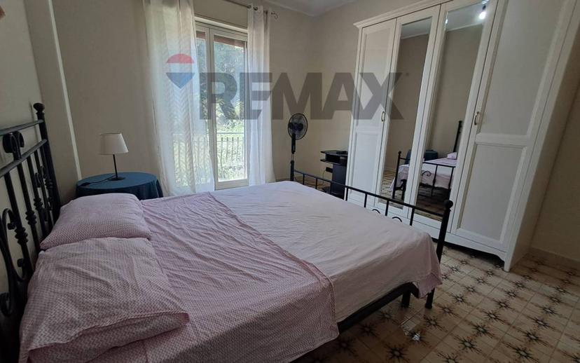 Quadrilocale via Oliveto 7, Centro, Giardini-Naxos — foto 18 di 35