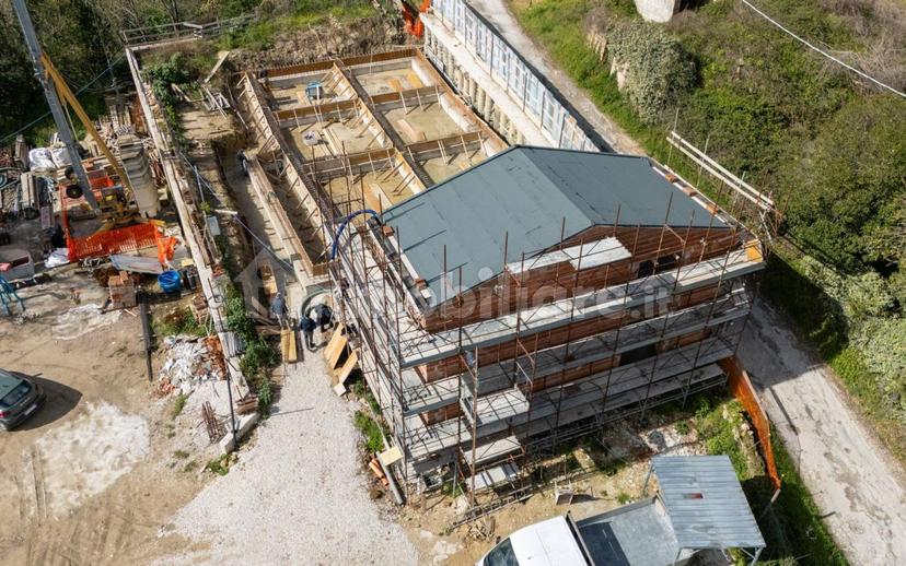 Casale Contrada Regnano 40, Tolentino — foto 17 di 20