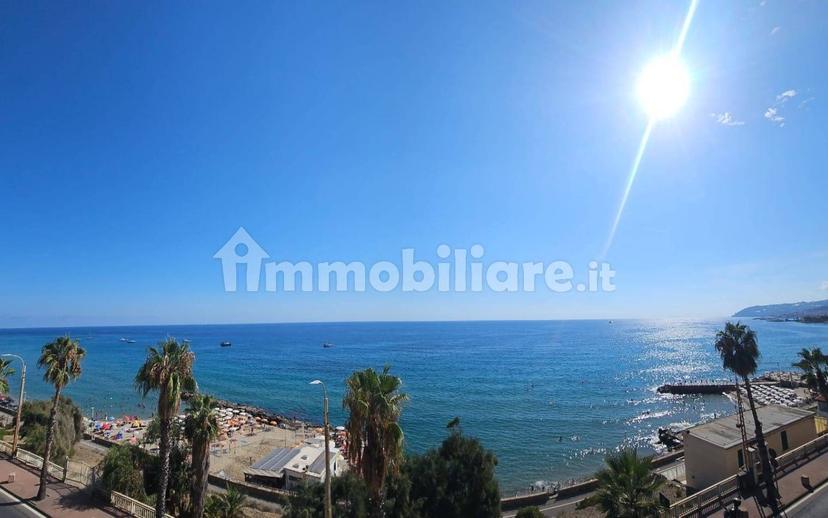 Quadrilocale corso Giuseppe Mazzini, La Brezza - Tre Ponti, Sanremo — foto 25 di 33