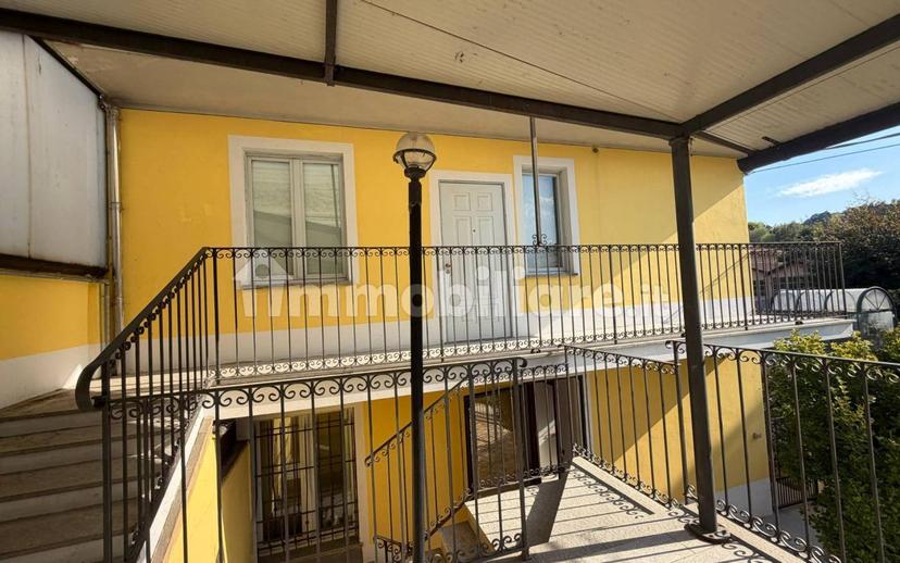 Casale frazione Serravalle 4, Serravalle, Asti — foto 10 di 83
