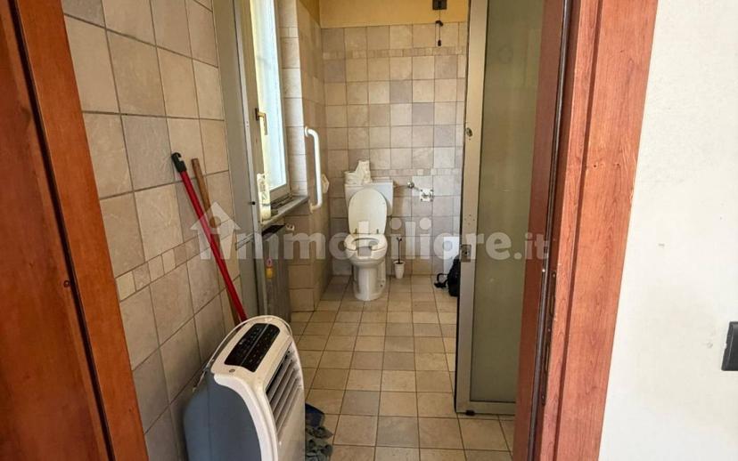 Casale frazione Serravalle 4, Serravalle, Asti — foto 25 di 83