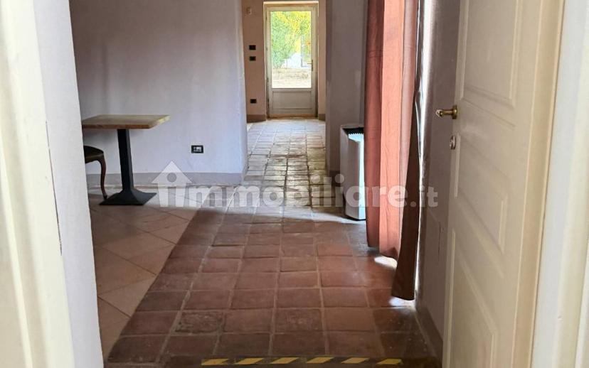 Casale frazione Serravalle 4, Serravalle, Asti — foto 27 di 83