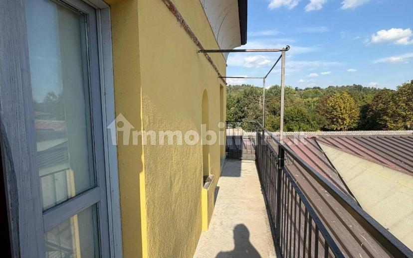 Casale frazione Serravalle 4, Serravalle, Asti — foto 28 di 83