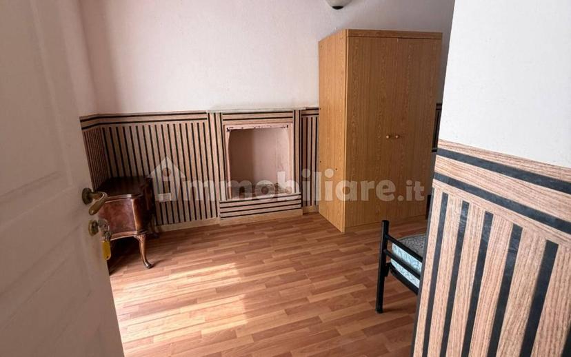 Casale frazione Serravalle 4, Serravalle, Asti — foto 21 di 83