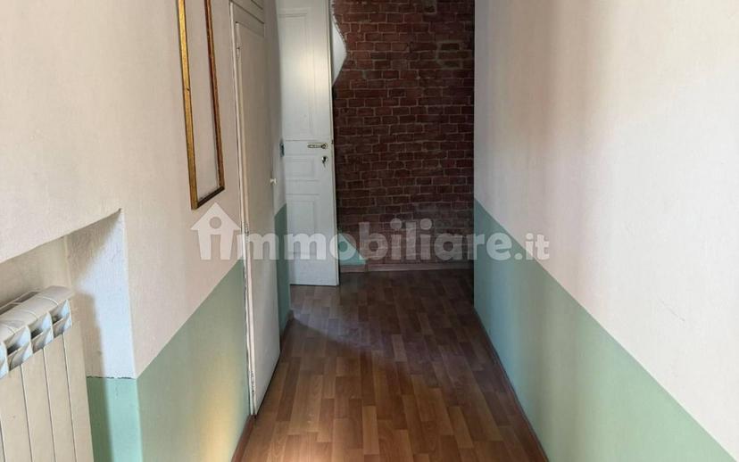 Casale frazione Serravalle 4, Serravalle, Asti — foto 29 di 83