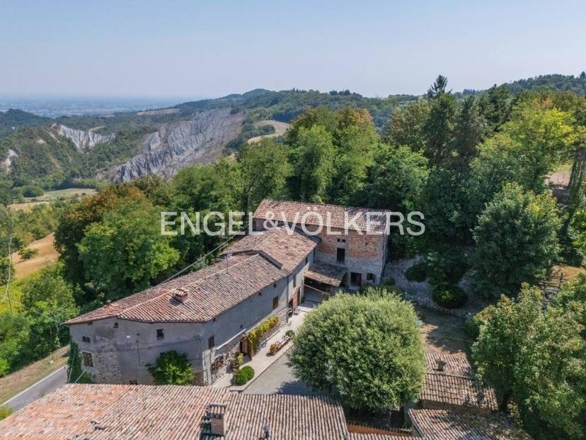 Casa colonica via Ermete Conti, San Polo d'Enza — foto 5 di 12