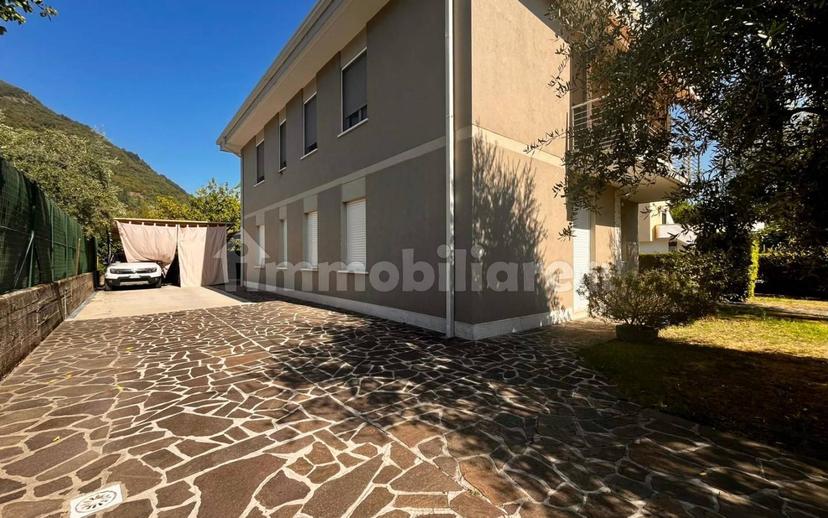 Villa unifamiliare via Andrea Rini, Centro, Salò — foto 22 di 30