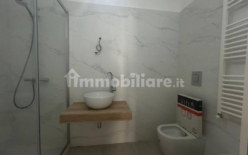 Quadrilocale piazza Santa Teresa 16, Centro, Cosenza — foto 3 di 29