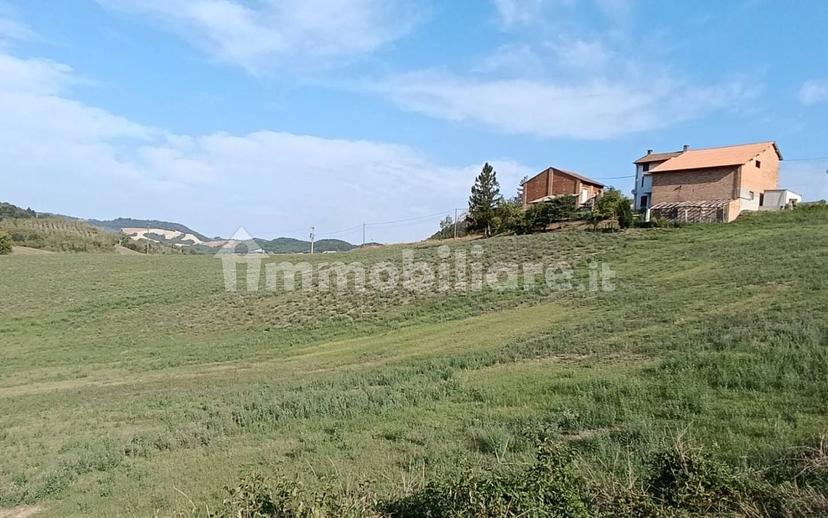 Casale Località Case Ardivestra, Fortunago — foto 7 di 57