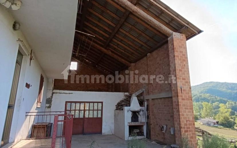 Casale Località Case Ardivestra, Fortunago — foto 11 di 57