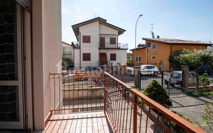 Appartamento via Franco Cappa 3, Chievo, Verona — foto 8 di 29