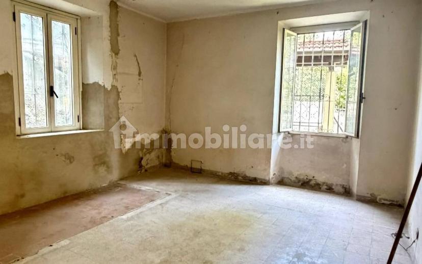 Appartamento via Vittorio Barzoni 2, Casbeno, Varese — foto 2 di 45