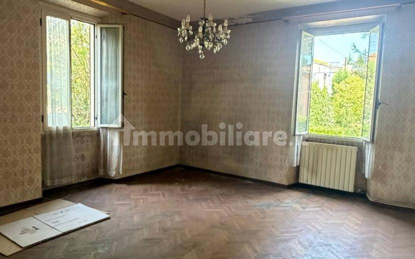 Appartamento via Vittorio Barzoni 2, Casbeno, Varese — foto 10 di 45