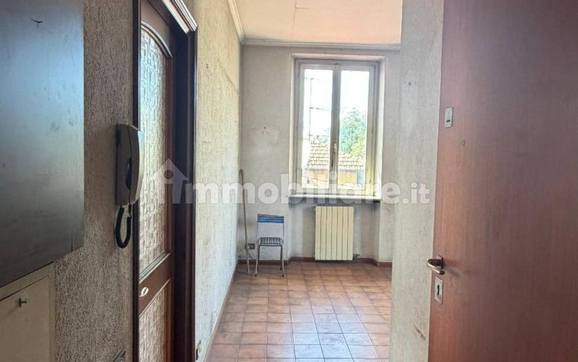 Appartamento via Vittorio Barzoni 2, Casbeno, Varese — foto 7 di 45