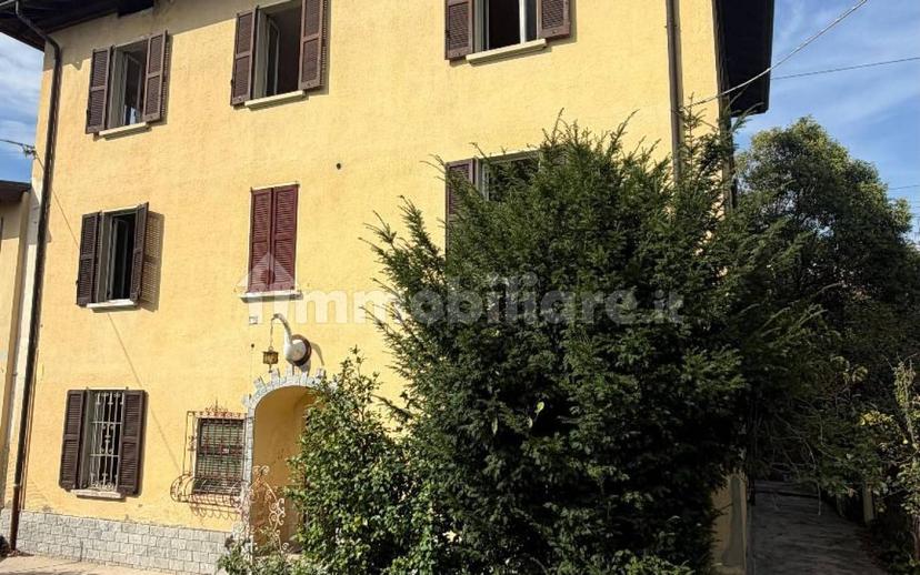 Appartamento via Vittorio Barzoni 2, Casbeno, Varese — foto 8 di 45