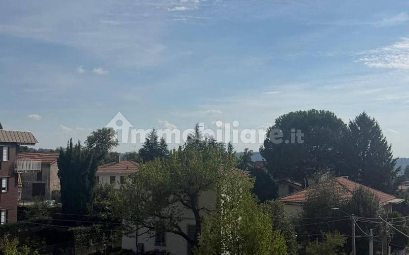 Appartamento via Vittorio Barzoni 2, Casbeno, Varese — foto 27 di 45
