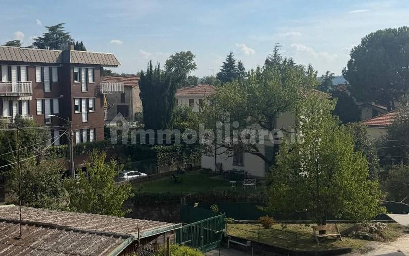 Appartamento via Vittorio Barzoni 2, Casbeno, Varese — foto 32 di 45