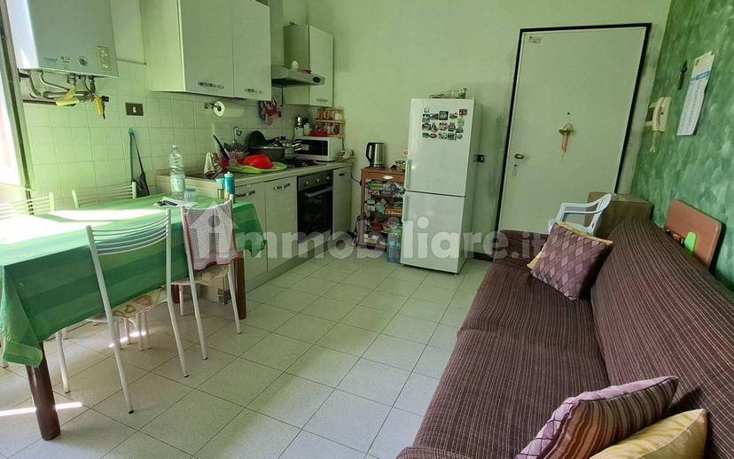 Bilocale via Montello 29, Centro, Cogliate — foto 2 di 10