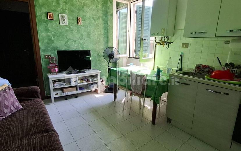 Bilocale via Montello 29, Centro, Cogliate — foto 10 di 10