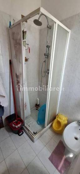 Bilocale via Montello 29, Centro, Cogliate