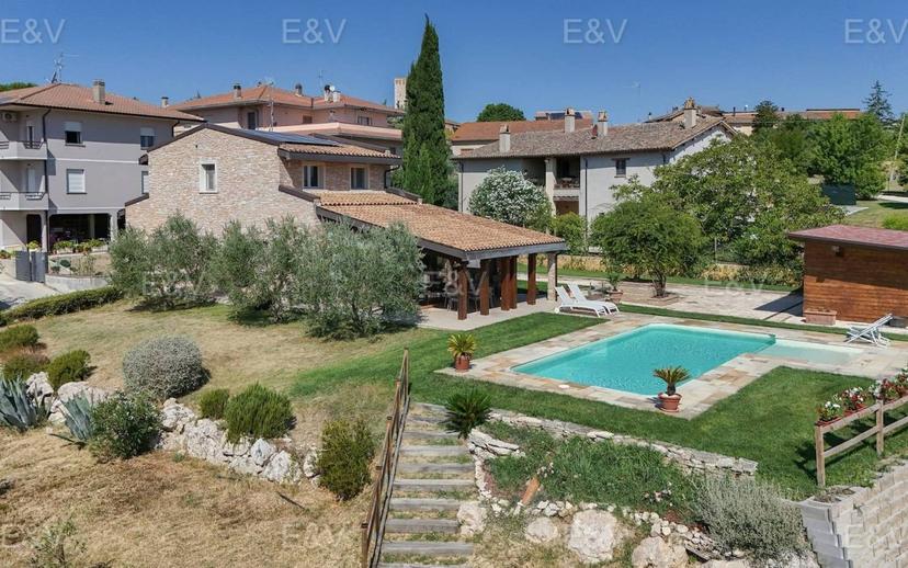 Villa unifamiliare via Federico Giunchi, San Luca, Montefalco — foto 17 di 21