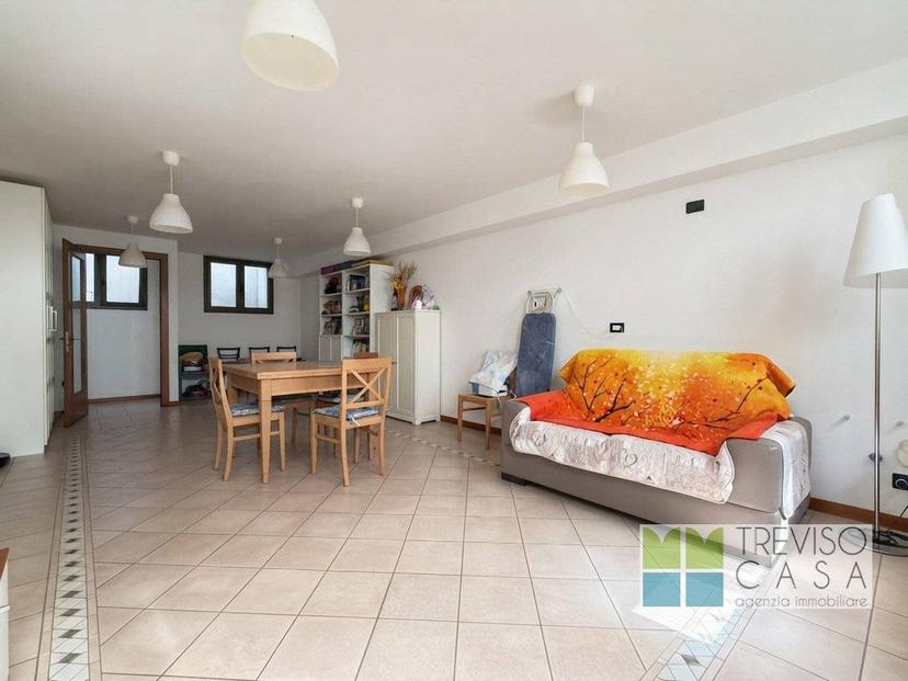 Villa a schiera via Dante Alighieri, Centro, Giavera del Montello — foto 6 di 27