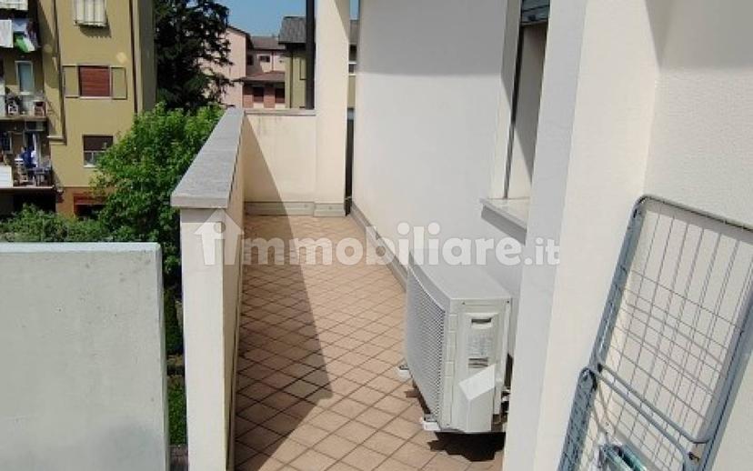 Trilocale buono stato, terzo piano, San Bortolo, Vicenza — foto 8 di 15
