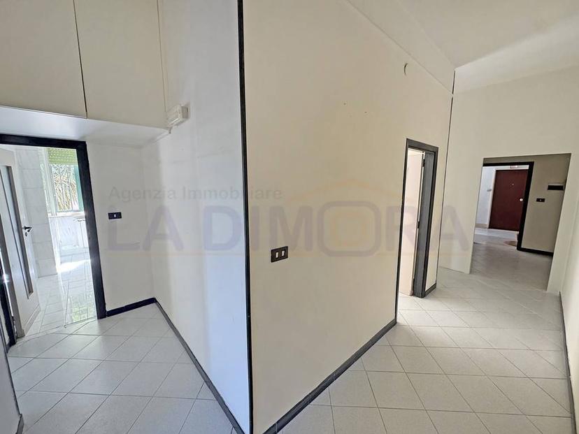 Quadrilocale via Giuseppe Verdi, Aversa — foto 10 di 27
