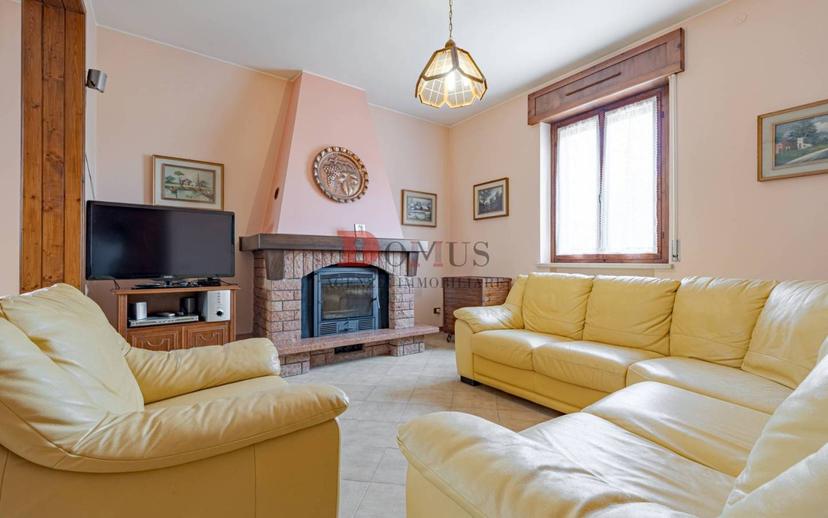Villa unifamiliare Strada Canossa 26, Marcaria — foto 35 di 40