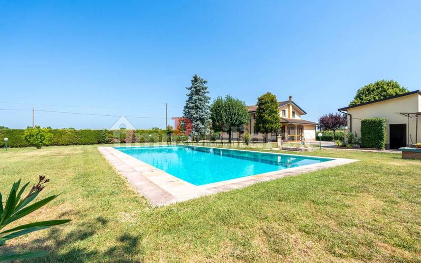Villa unifamiliare Strada Canossa 26, Marcaria — foto 25 di 40