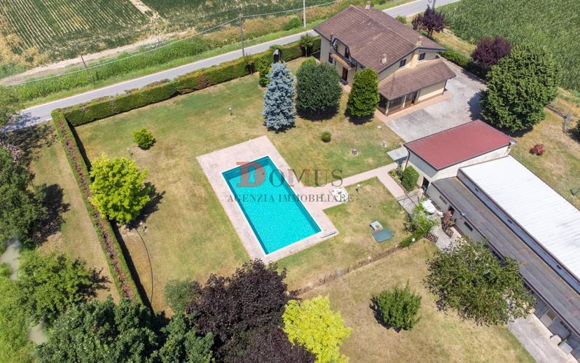Villa unifamiliare Strada Canossa 26, Marcaria — foto 32 di 40